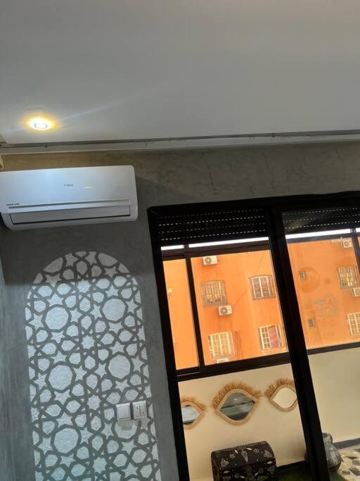 Appartement Bien Situe A Gueliz Маракеш Екстериор снимка