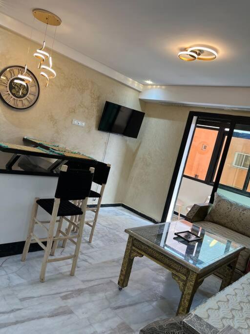 Appartement Bien Situe A Gueliz Маракеш Екстериор снимка